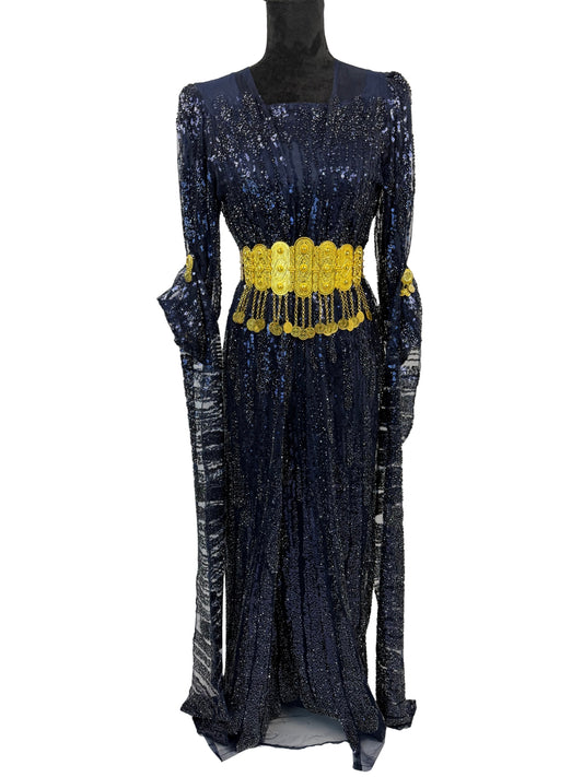 Jilenpiroz Asman donkerblauwe Koerdische jurk met pailletten – voorkant