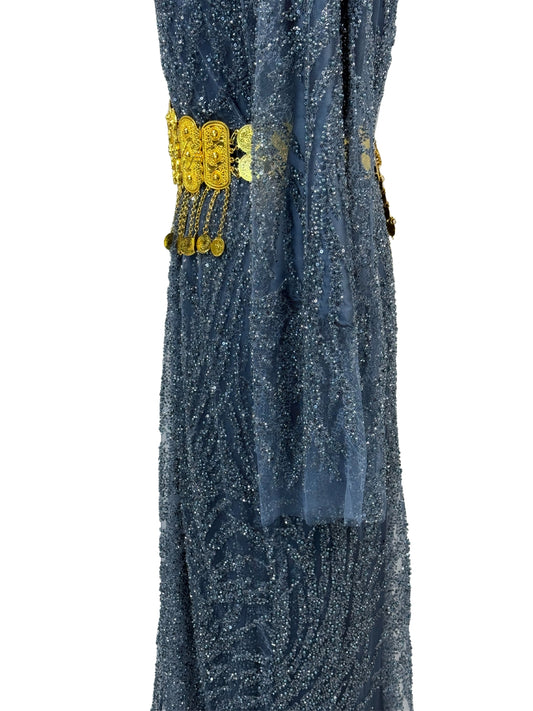 Detail glinsterende kralen op Jilenpiroz Baran donkerblauwe jurk – close-up