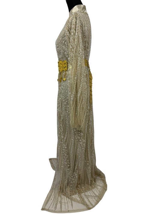 Jilenpiroz Bej beige Koerdische feestjurk met overlay – zijkant