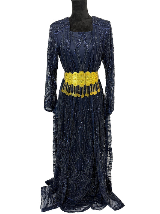 Jilenpiroz Cem donkerblauwe Koerdische jurk met kralen – voorkant