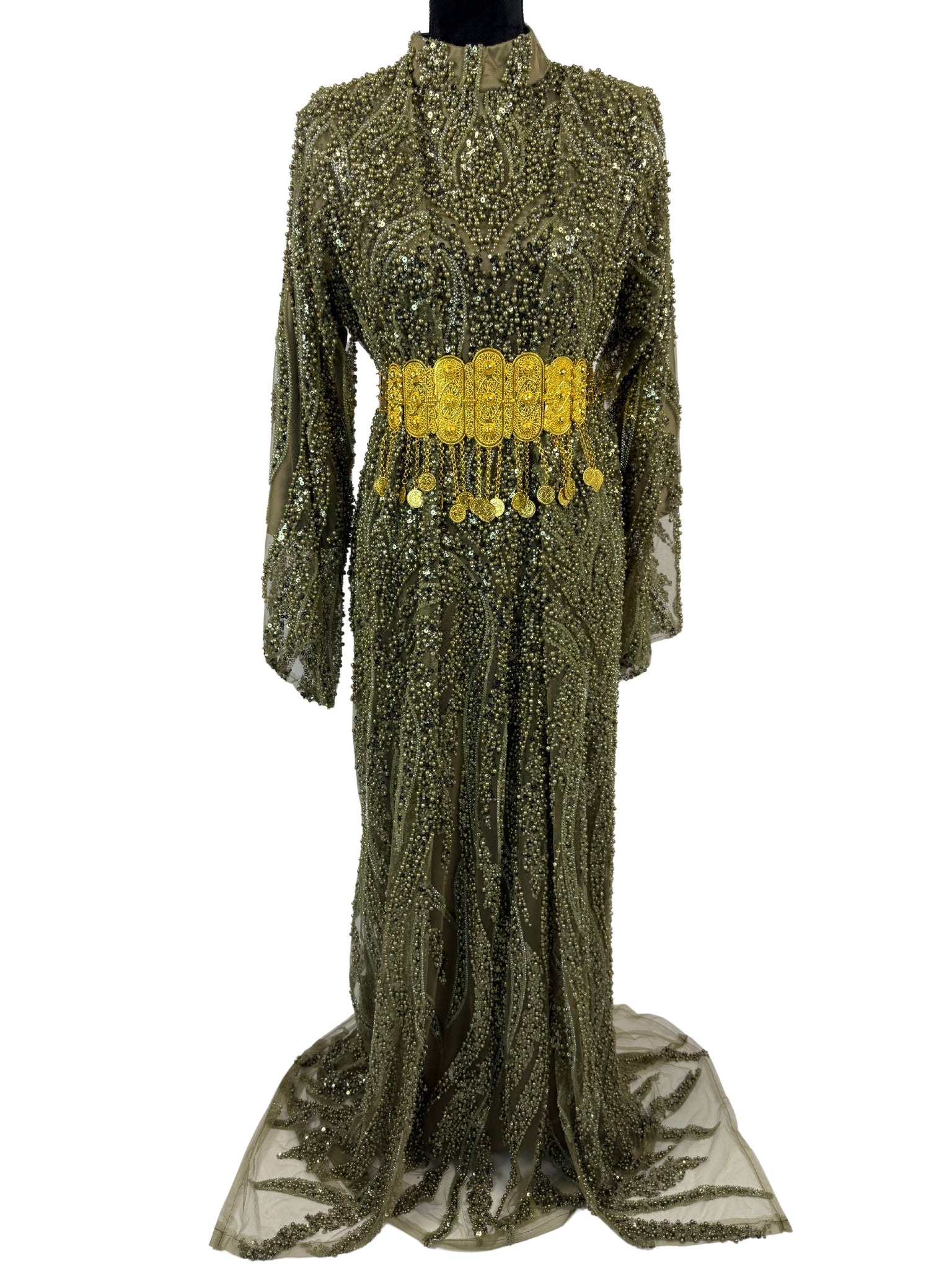 Jilenpiroz Kahki kaki groene modest Koerdische feestjurk met kralen en gouden riem – voorkant