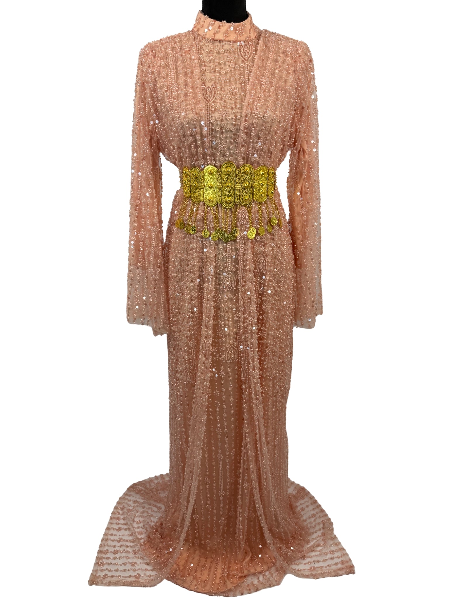 Jilenpiroz Naz zalmroze Koerdische feestjurk met pailletten – voorkant