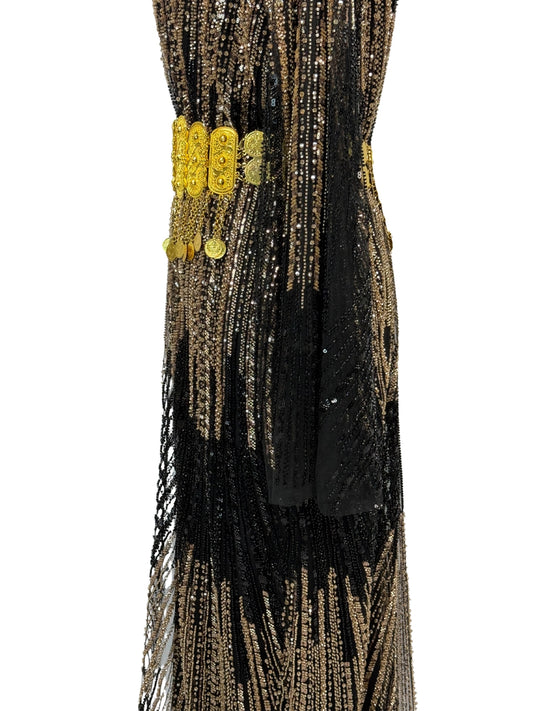 Jilenpiroz Reszer zwarte Koerdische feestjurk met goudkleurige details zijkant zoom