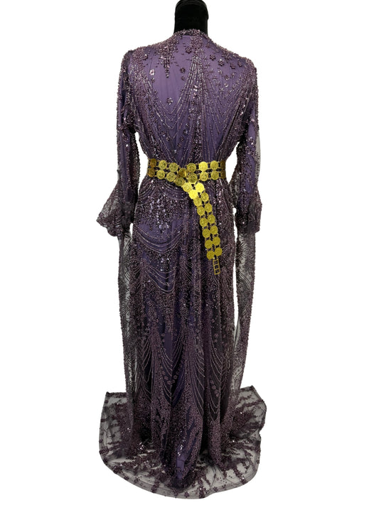 Jilenpiroz Zara paarse Koerdische feestjurk met gouden munt-riem – achterkant