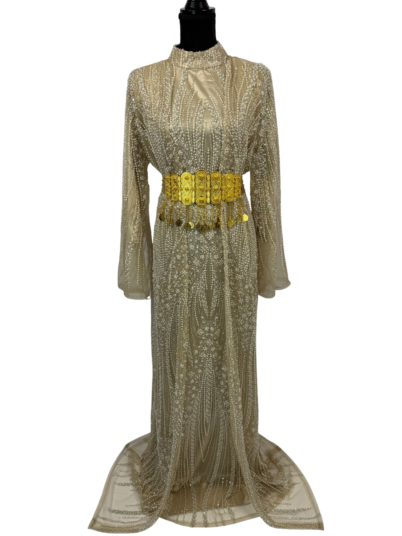 Jilenpiroz Zelam goudbeige Koerdische jurk met kralen – voorkant