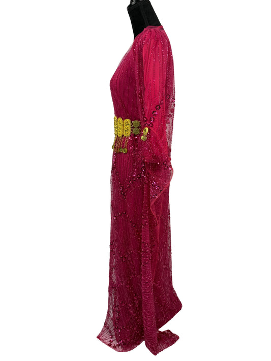Jilenpiroz Rozin fuchsia Koerdische feestjurk met gouden munt-riem – zijaanzicht